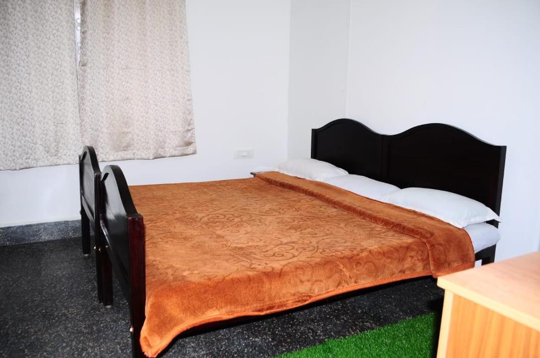 Park Corner Home Stay Coonoor Buitenkant foto