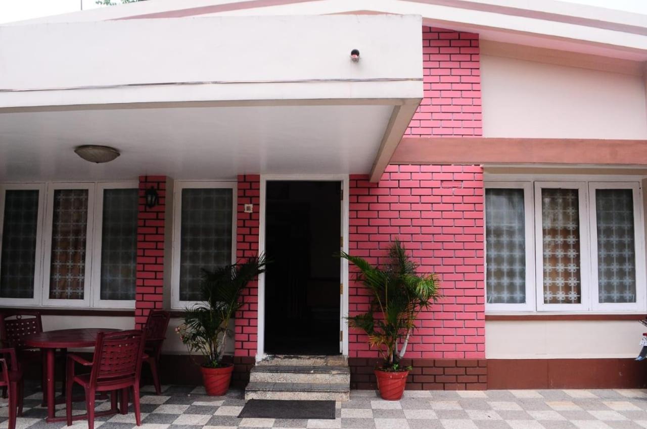 Park Corner Home Stay Coonoor Buitenkant foto