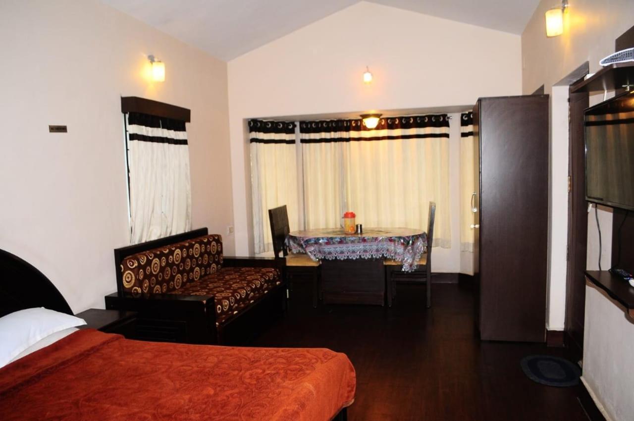 Park Corner Home Stay Coonoor Buitenkant foto