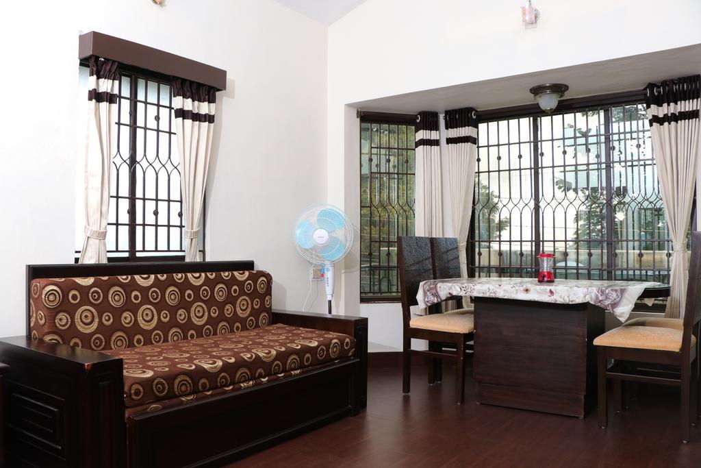 Park Corner Home Stay Coonoor Buitenkant foto