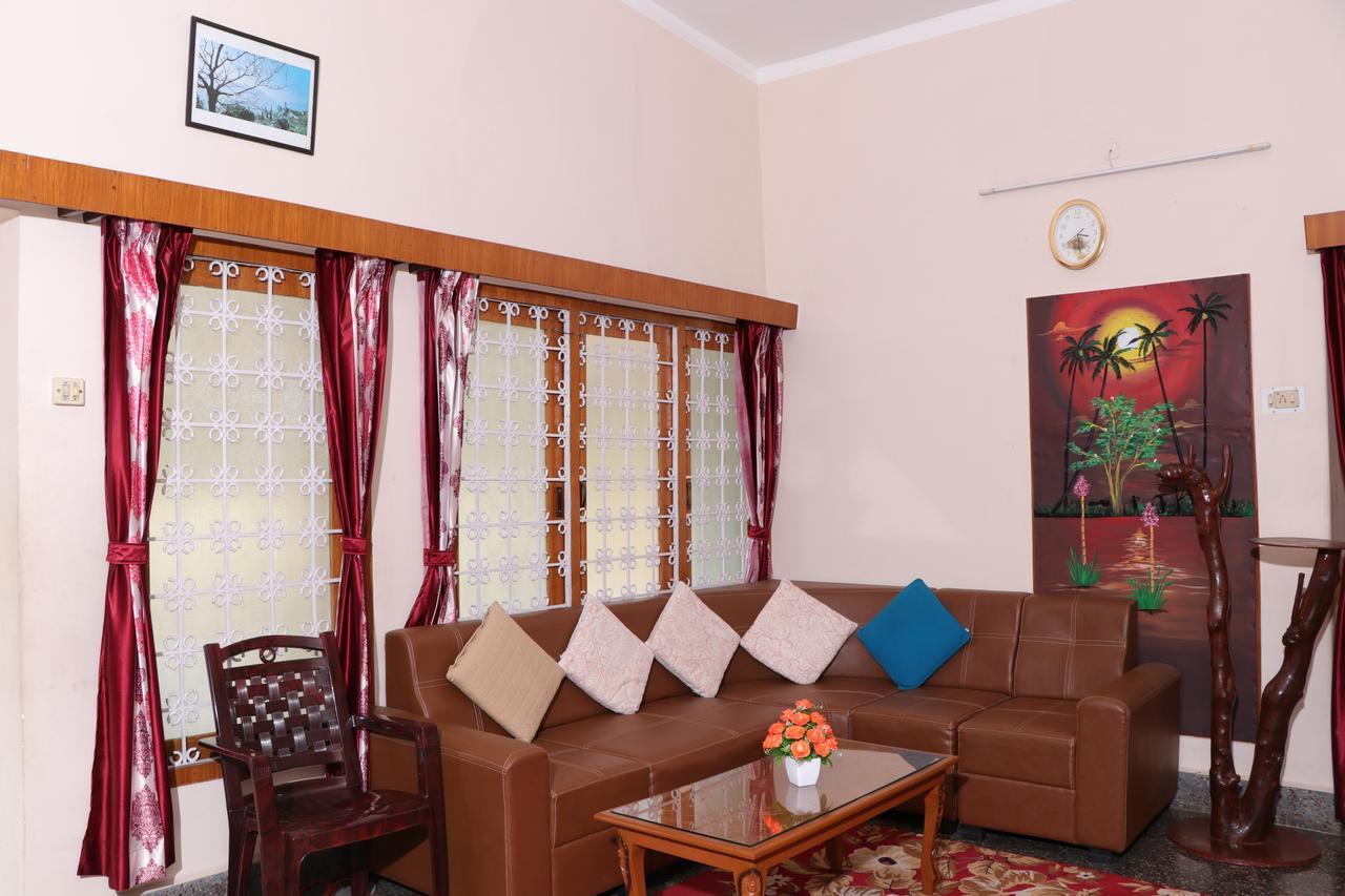 Park Corner Home Stay Coonoor Buitenkant foto