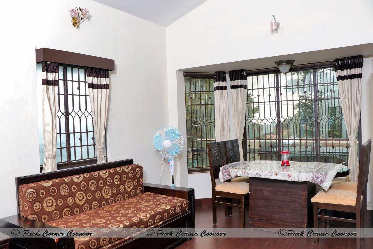 Park Corner Home Stay Coonoor Buitenkant foto
